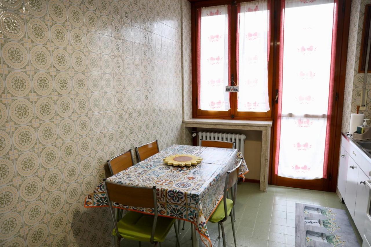 Apartamento La Casa Dei Nonni - Ampio Trilocale Zona Lingotto Turín Exterior foto
